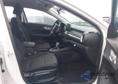 2024 Kia Forte Lxs z USA, uszkodzony, nr VIN 3KPF24ADXRE706782